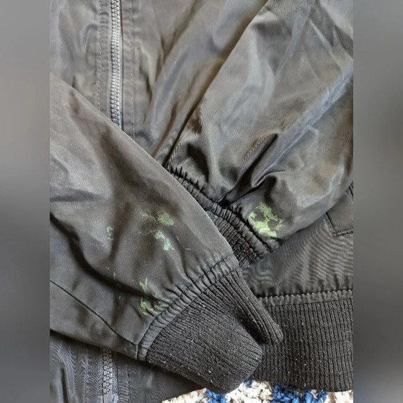 Old Navy quilt bomber jacket - Kids - Picture 3 of 3